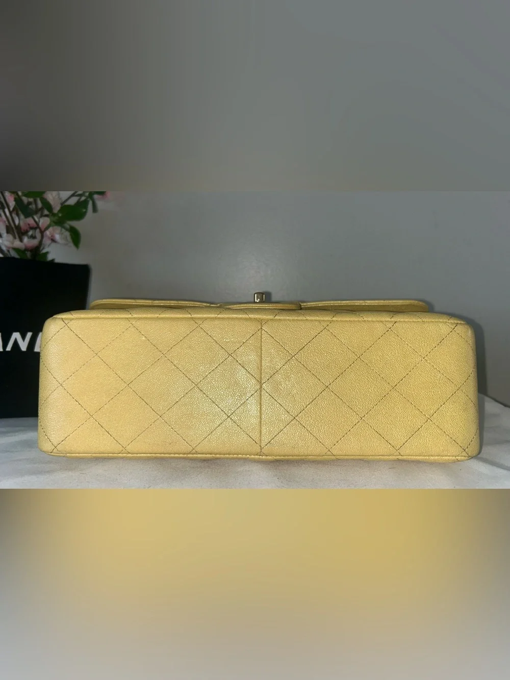 CHANEL 19S Jumbo Double Flap Quilted Caviar Handbag Iridescent Yellow / LGHW